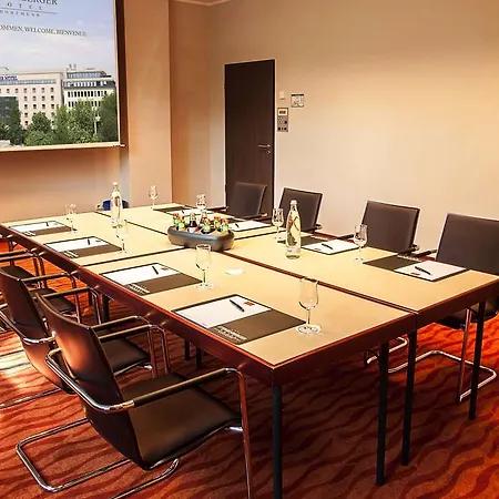 Steigenberger Hotell 4*