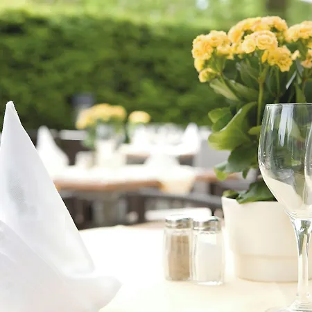Leonardo Royal Hotel 4*